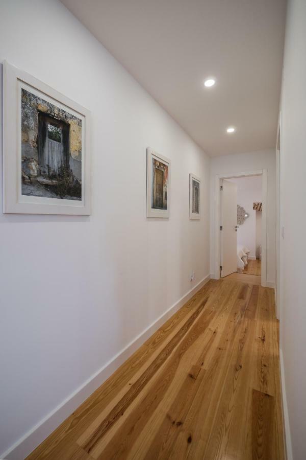 Sunshine House - Exclusive Apartment - Home By The Castle Lisbon Exterior photo